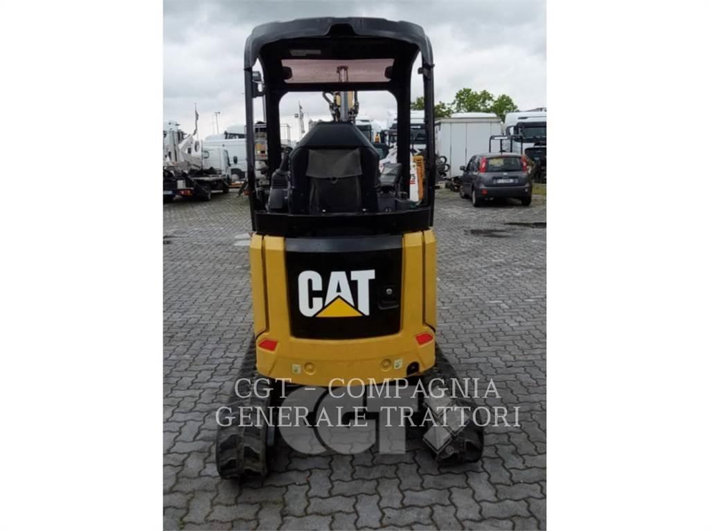 CAT 301.7 대형 굴삭기 29톤 이상