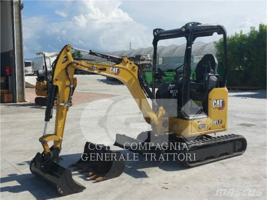 CAT 301.7 대형 굴삭기 29톤 이상
