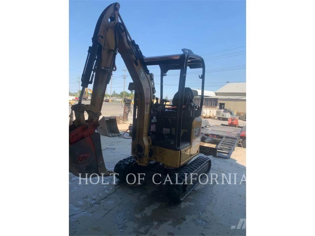 CAT 301.7 대형 굴삭기 29톤 이상