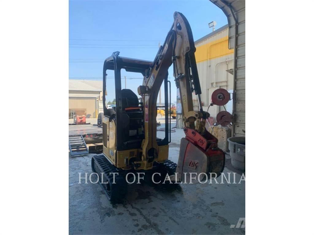 CAT 301.7 대형 굴삭기 29톤 이상