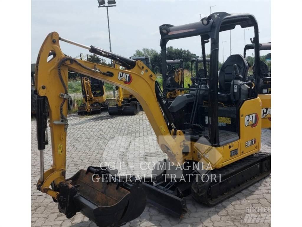 CAT 301.7 대형 굴삭기 29톤 이상