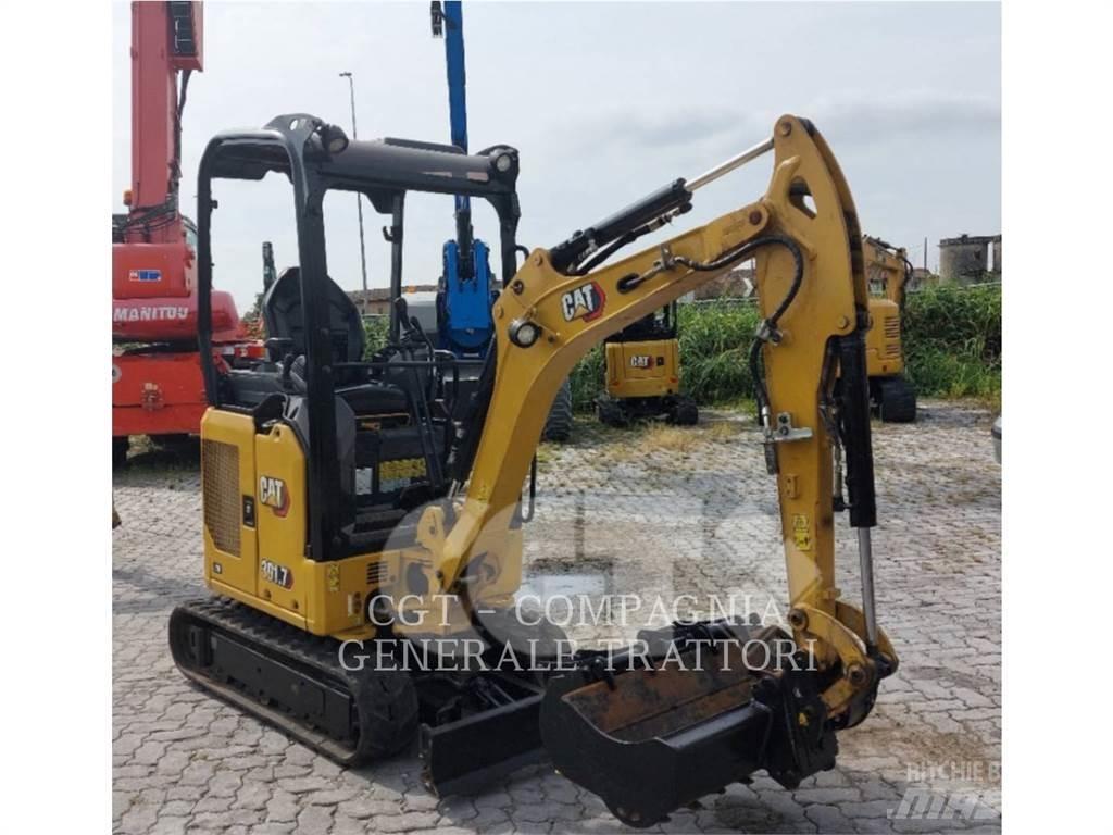 CAT 301.7 대형 굴삭기 29톤 이상