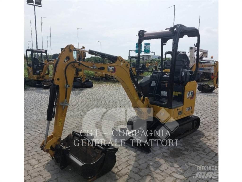 CAT 301.7 대형 굴삭기 29톤 이상
