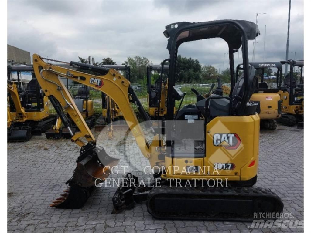 CAT 301.7 대형 굴삭기 29톤 이상