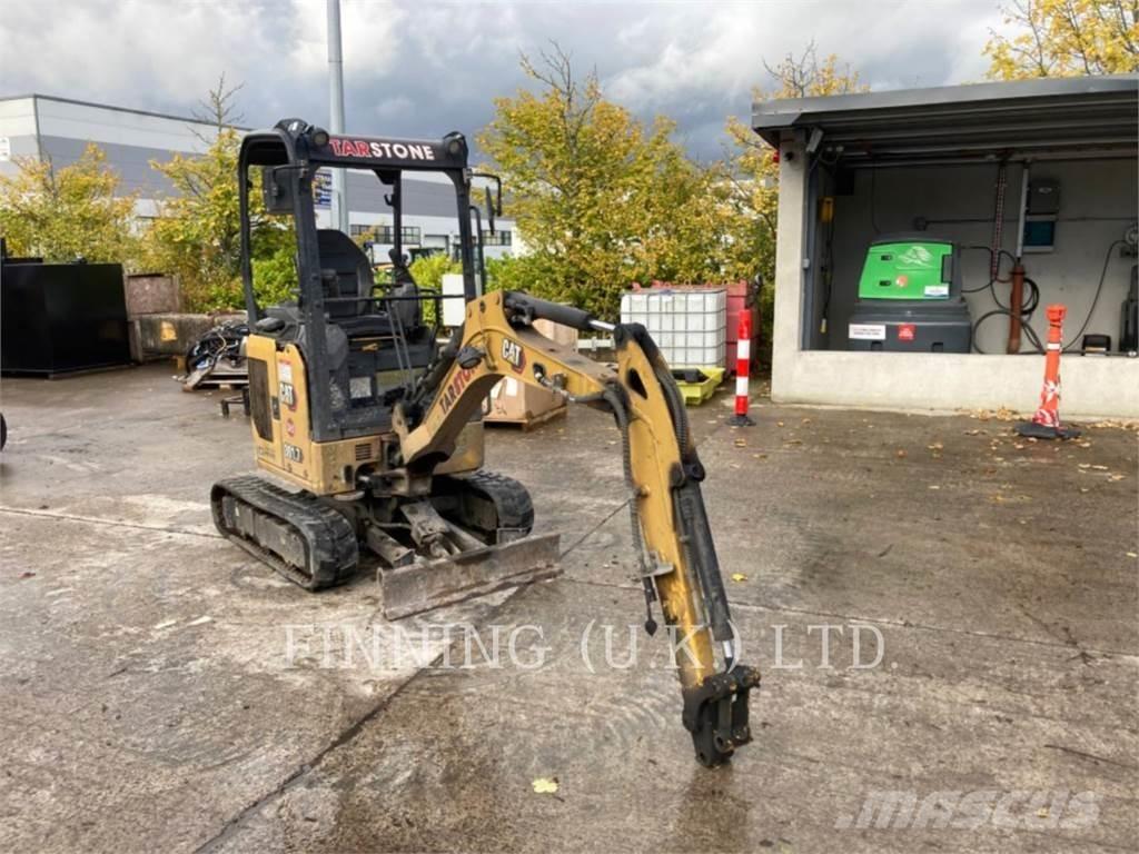 CAT 301.7 대형 굴삭기 29톤 이상