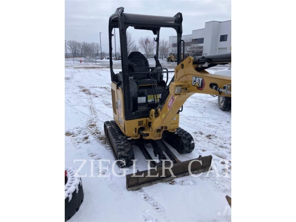 CAT 301.7-05CR 대형 굴삭기 29톤 이상
