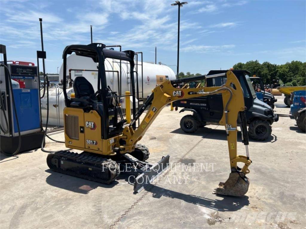 CAT 301.7-05LO 대형 굴삭기 29톤 이상