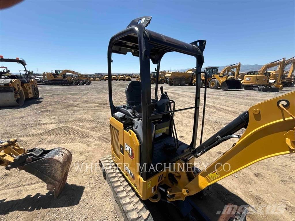 CAT 301.7 C1 대형 굴삭기 29톤 이상