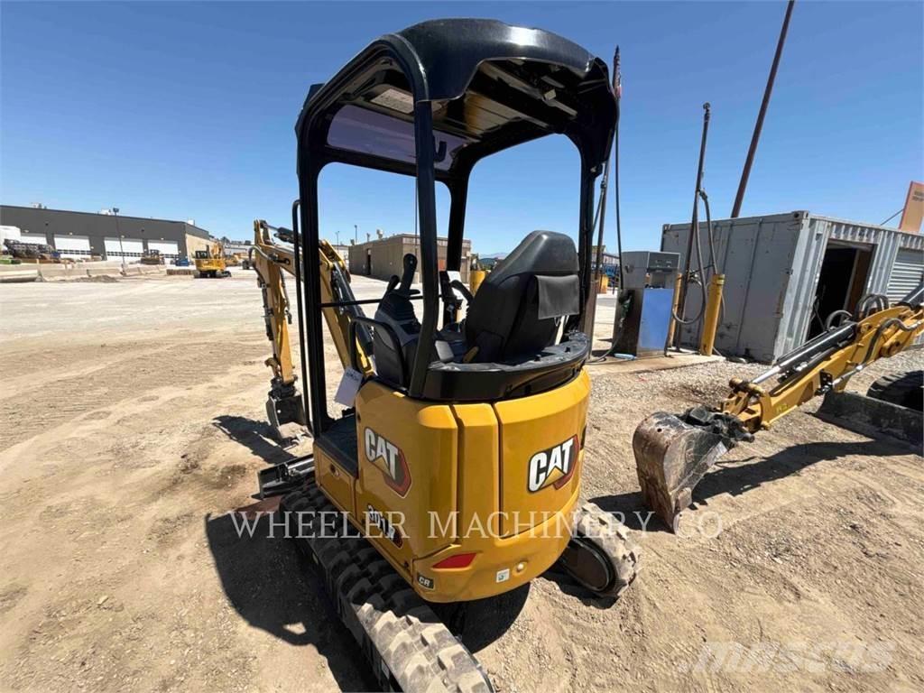 CAT 301.7 C1 대형 굴삭기 29톤 이상