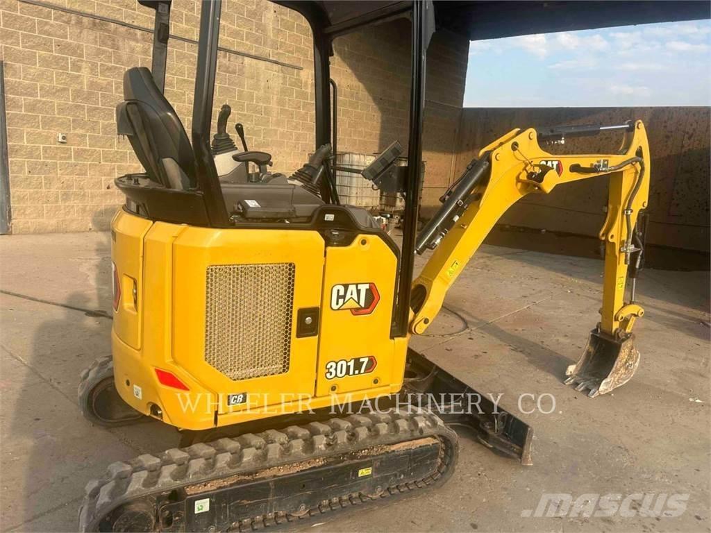 CAT 301.7 C1 대형 굴삭기 29톤 이상