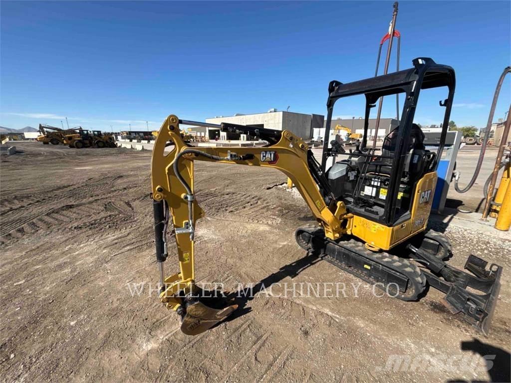 CAT 301.7 C1 대형 굴삭기 29톤 이상
