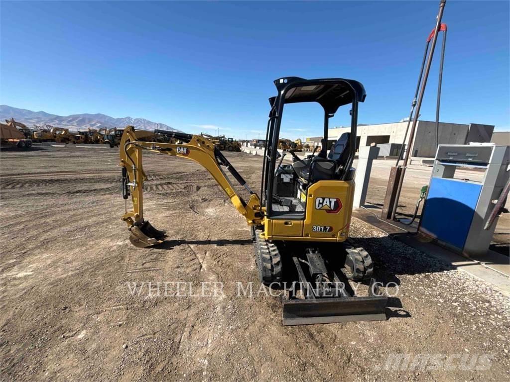 CAT 301.7 C1 대형 굴삭기 29톤 이상