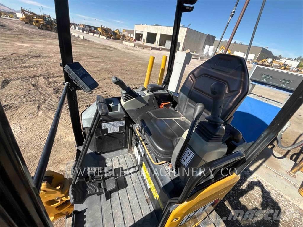 CAT 301.7 C1 대형 굴삭기 29톤 이상