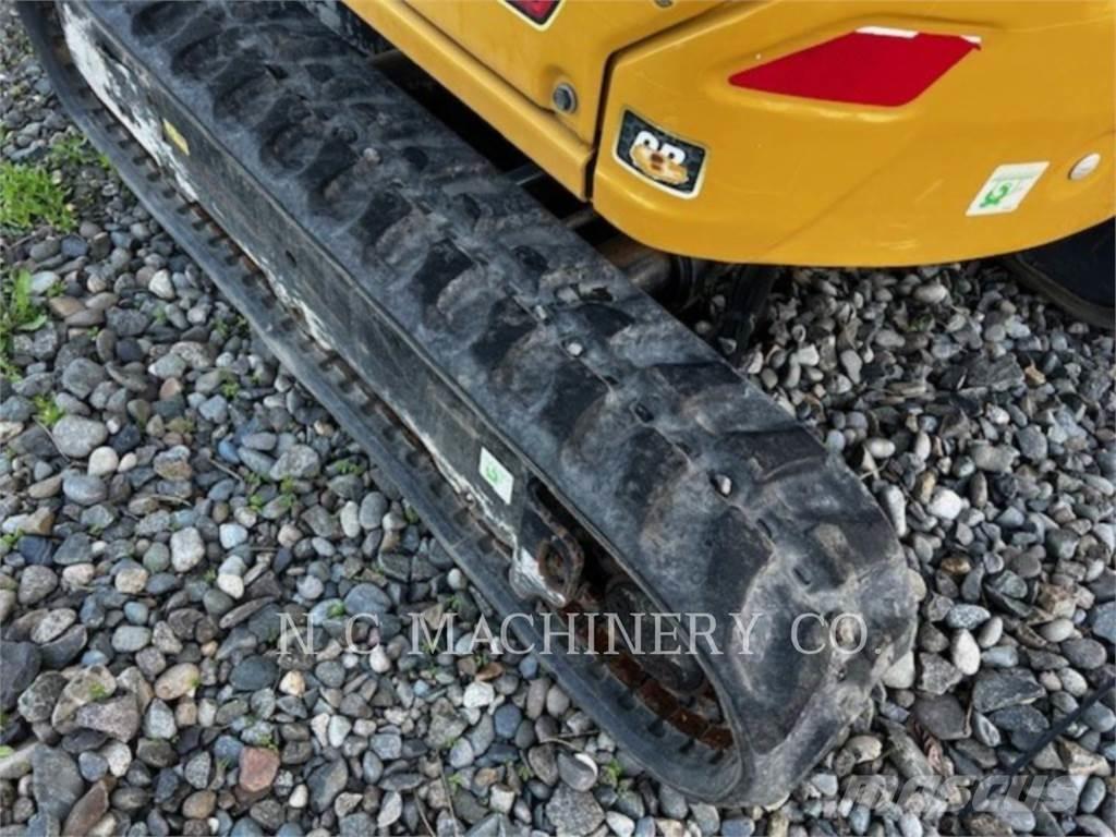 CAT 301.7 CRCN 대형 굴삭기 29톤 이상