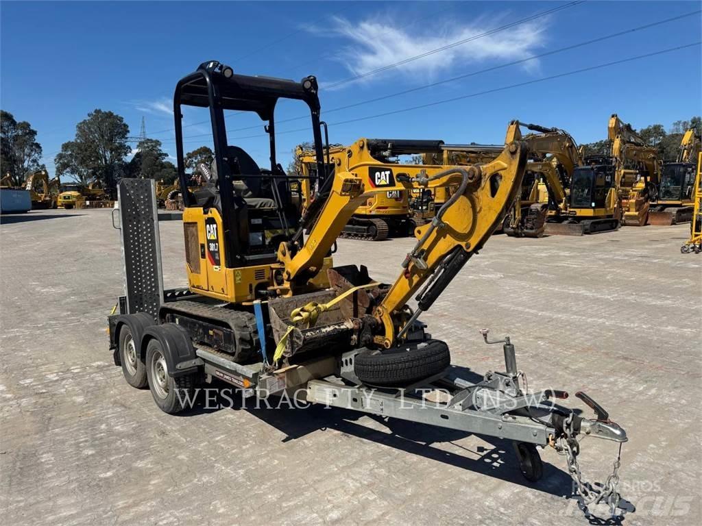 CAT 301.7CR 대형 굴삭기 29톤 이상
