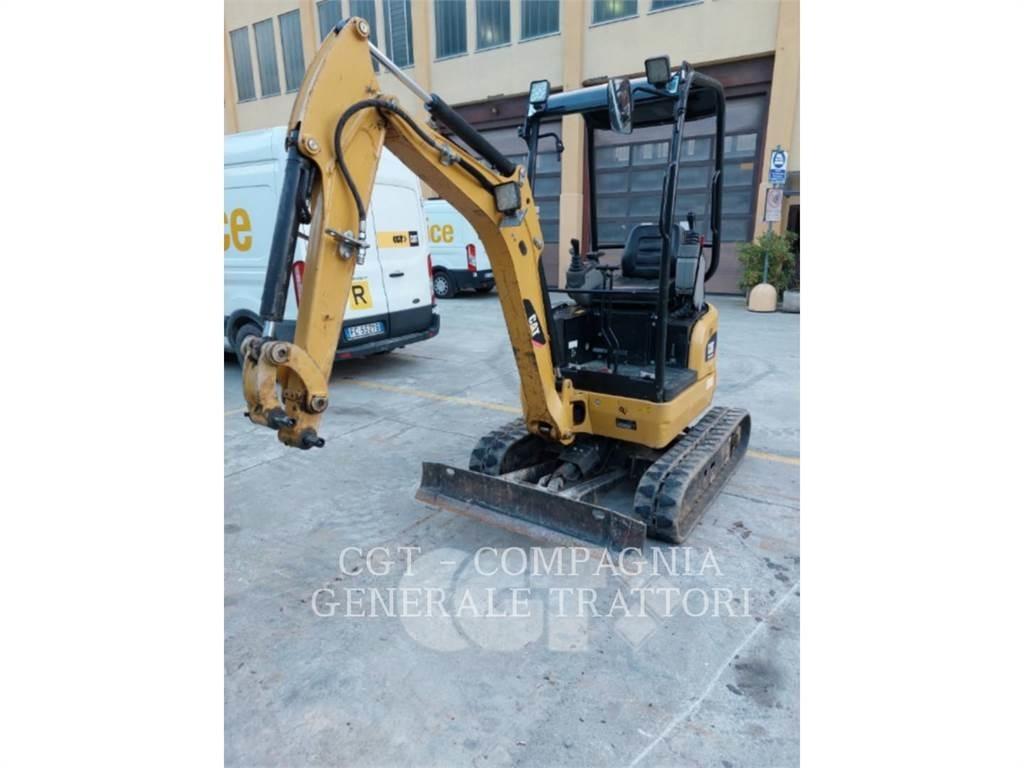 CAT 301.7D 대형 굴삭기 29톤 이상