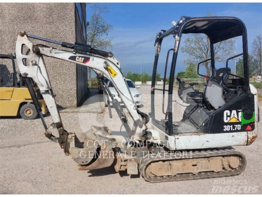 CAT 301.7D 대형 굴삭기 29톤 이상