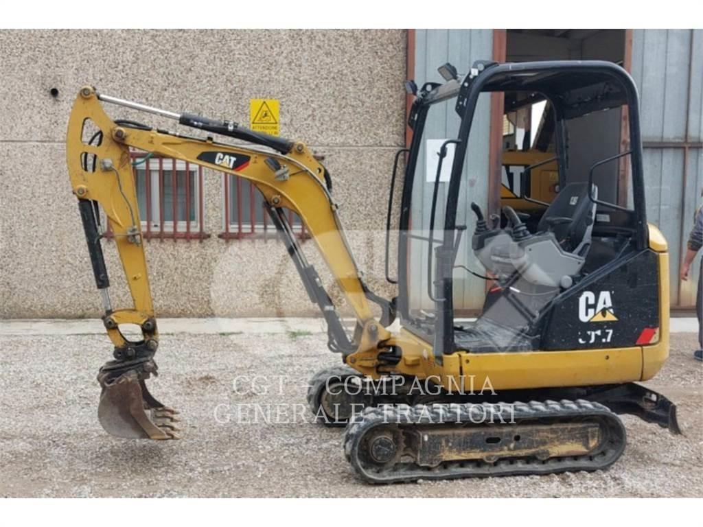 CAT 301.7D 대형 굴삭기 29톤 이상