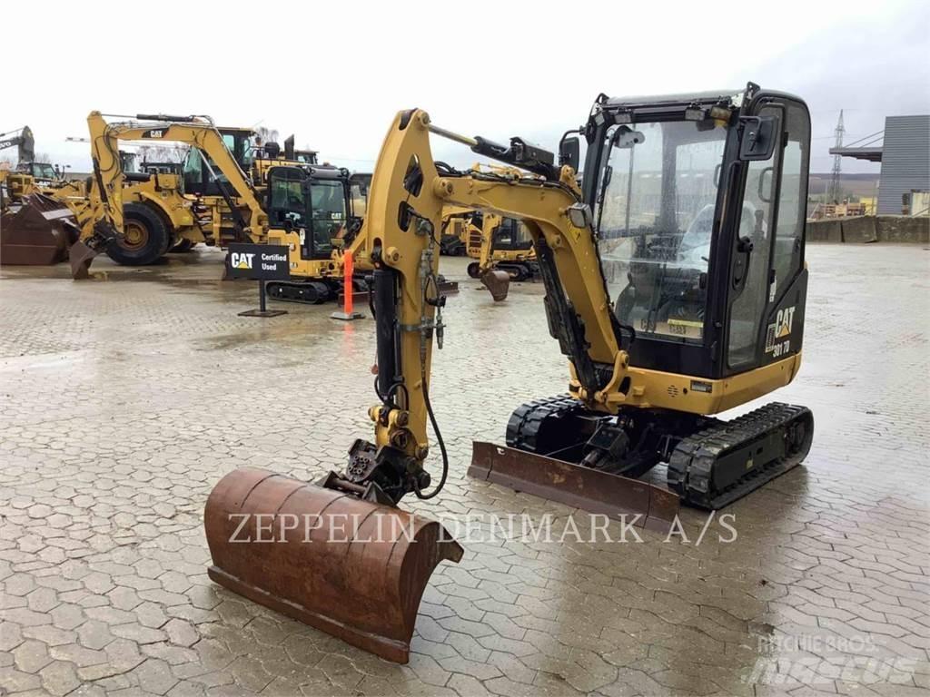 CAT 301.7D 대형 굴삭기 29톤 이상