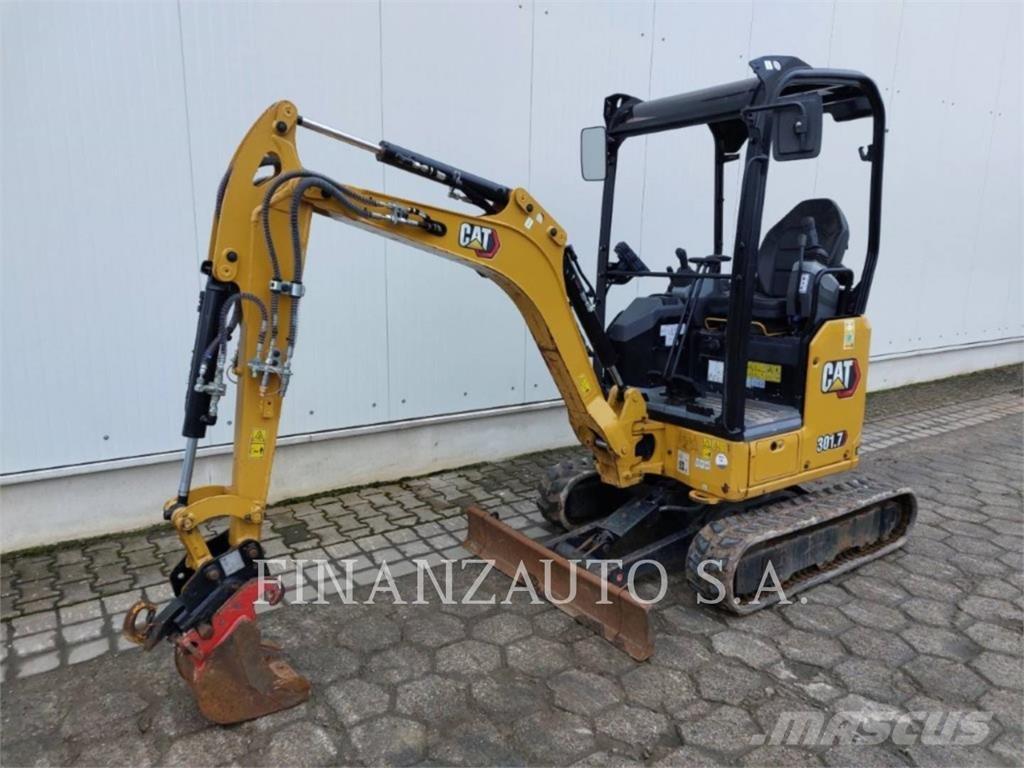 CAT 301.7D 대형 굴삭기 29톤 이상