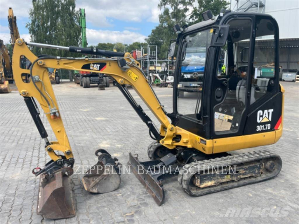 CAT 301.7D 대형 굴삭기 29톤 이상