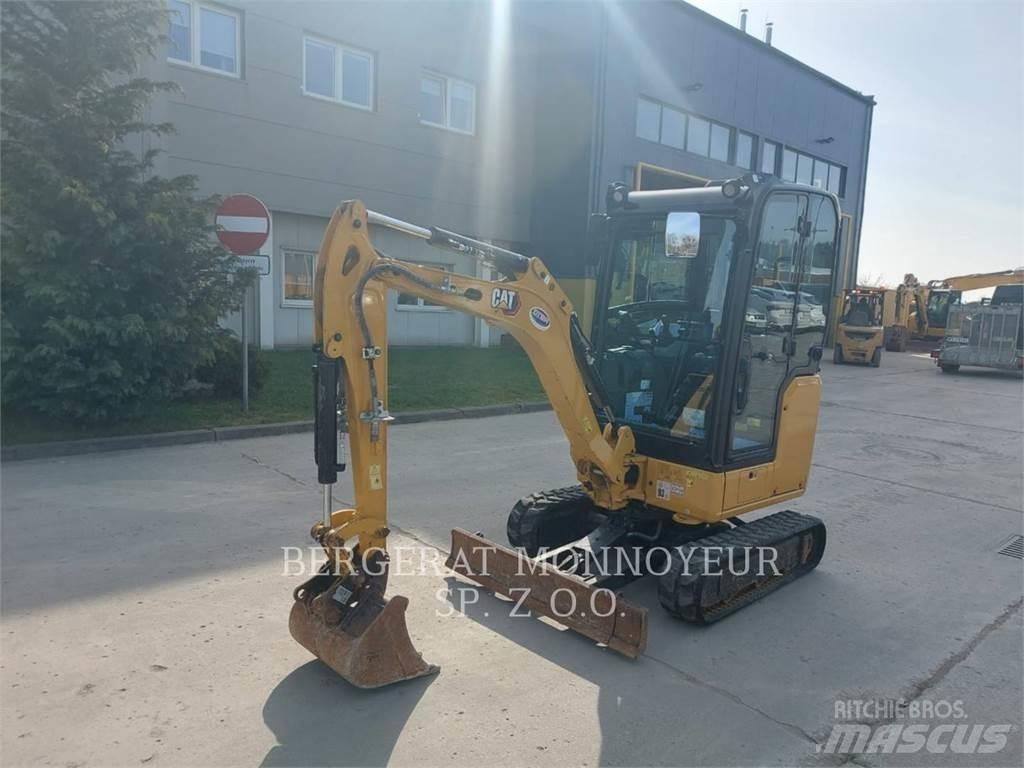 CAT 301.8 대형 굴삭기 29톤 이상