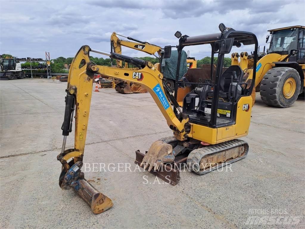 CAT 301.8 대형 굴삭기 29톤 이상