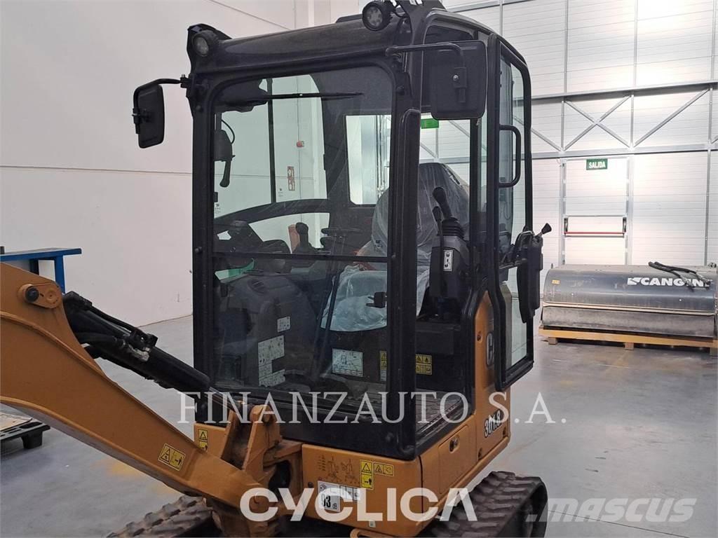 CAT 301.8 대형 굴삭기 29톤 이상