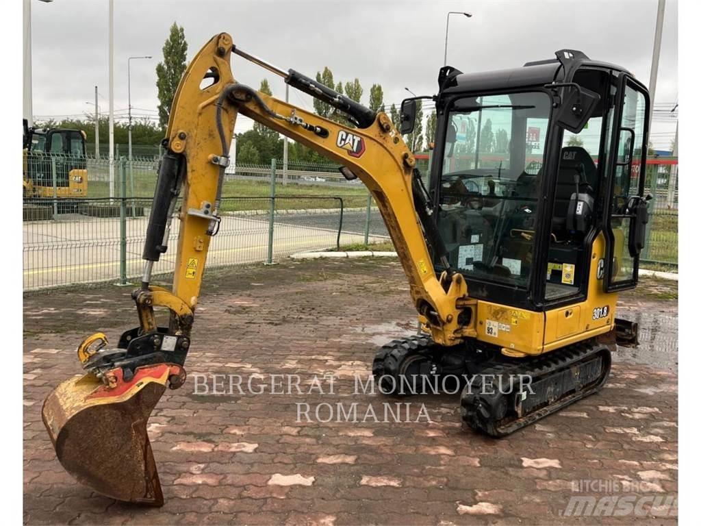 CAT 301.8-05 대형 굴삭기 29톤 이상