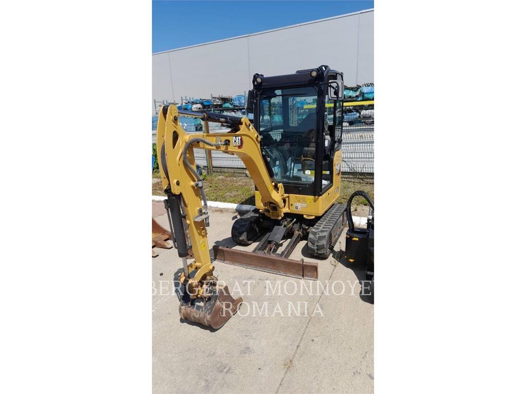 CAT 301.8-05 대형 굴삭기 29톤 이상