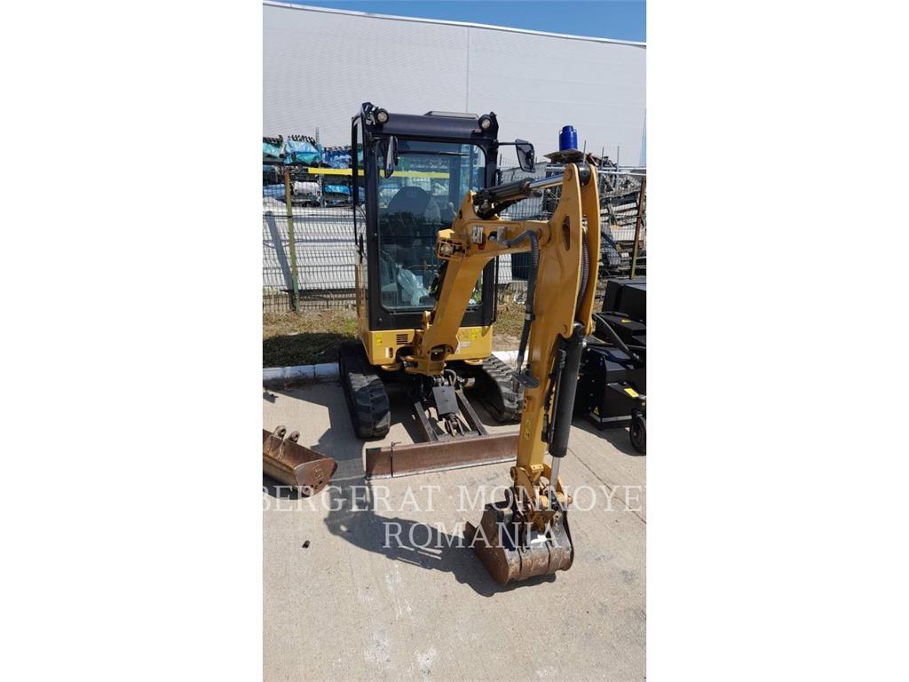 CAT 301.8-05 대형 굴삭기 29톤 이상