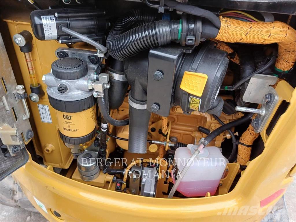 CAT 301.8-05 대형 굴삭기 29톤 이상