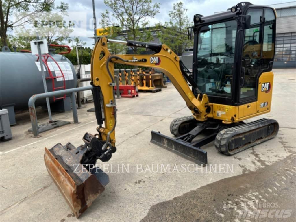 CAT 301.8-05A 대형 굴삭기 29톤 이상