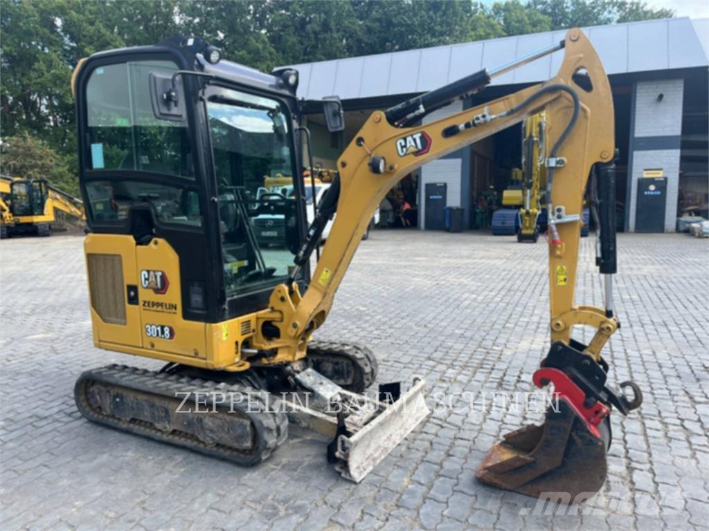 CAT 301.8-05A 대형 굴삭기 29톤 이상