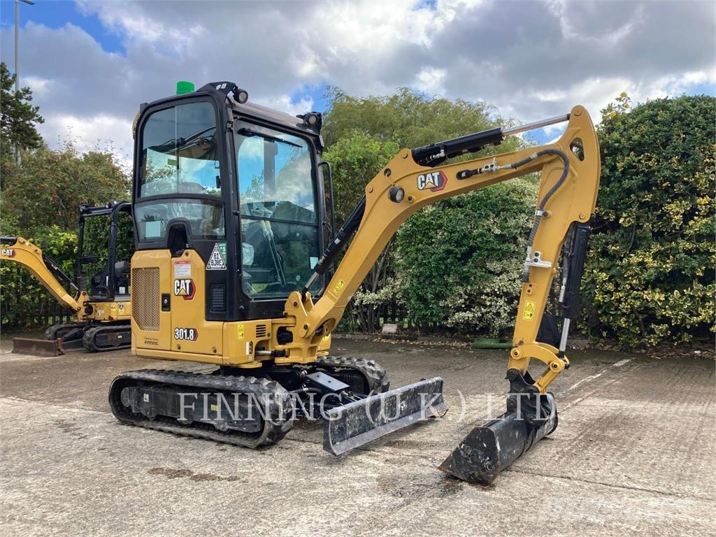 CAT 301.8-05A 대형 굴삭기 29톤 이상