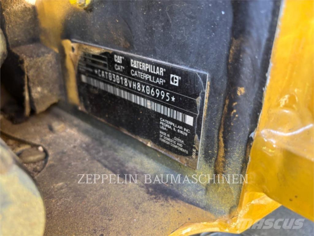 CAT 301.8-05A 대형 굴삭기 29톤 이상