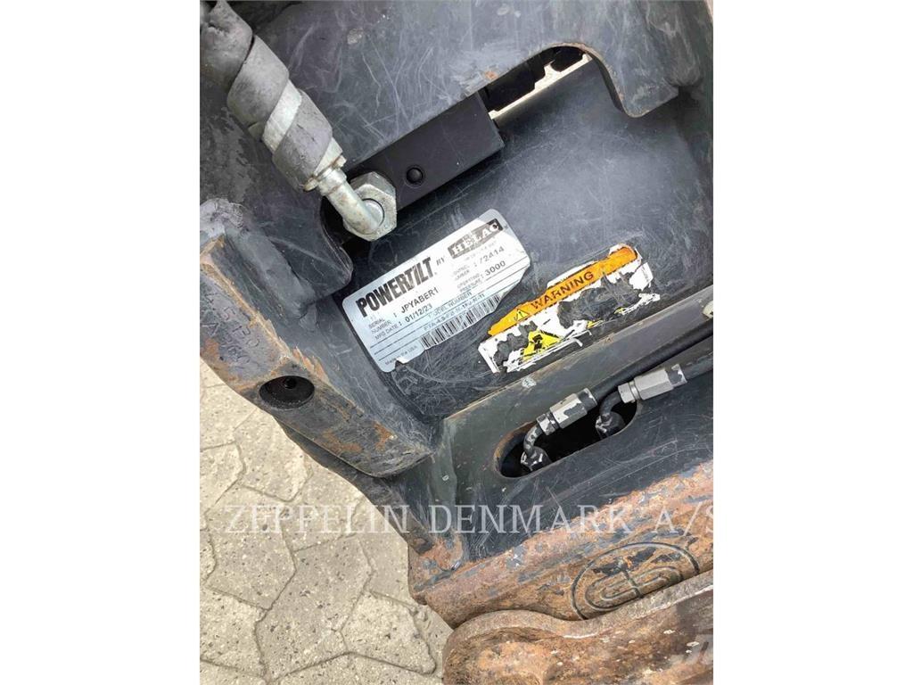 CAT 301.805 대형 굴삭기 29톤 이상