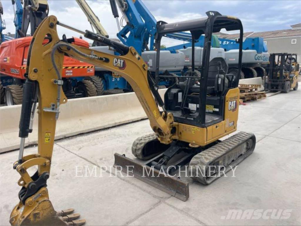 CAT 302-05 OR 대형 굴삭기 29톤 이상