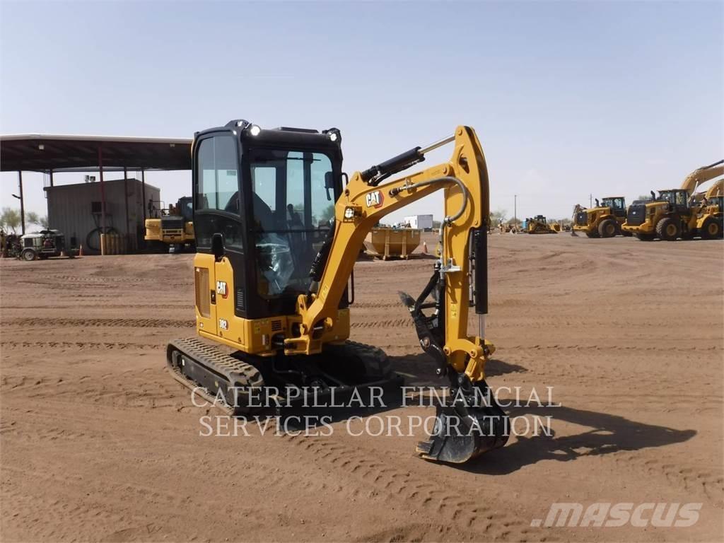 CAT 302-05CR 대형 굴삭기 29톤 이상