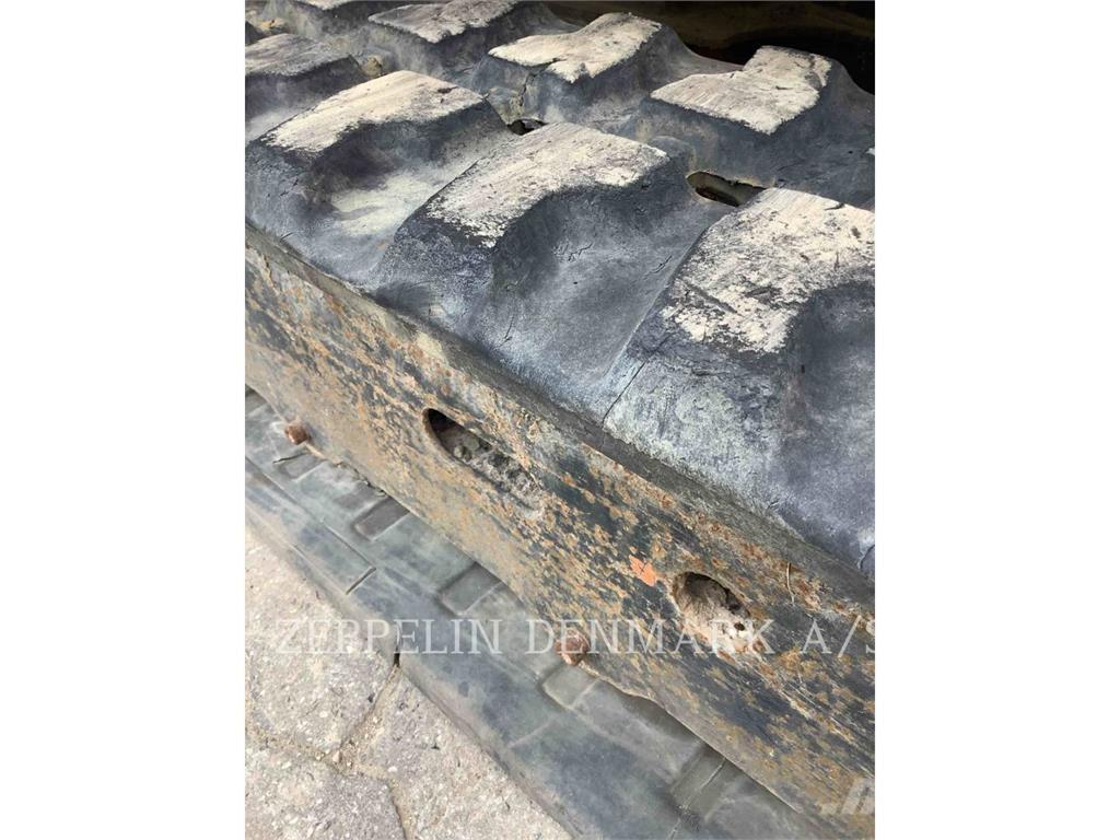 CAT 302.2D 대형 굴삭기 29톤 이상