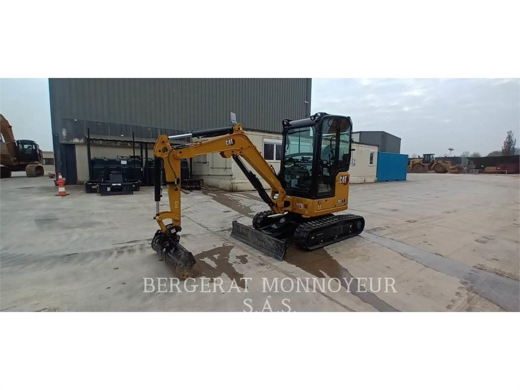 CAT 302.7 대형 굴삭기 29톤 이상