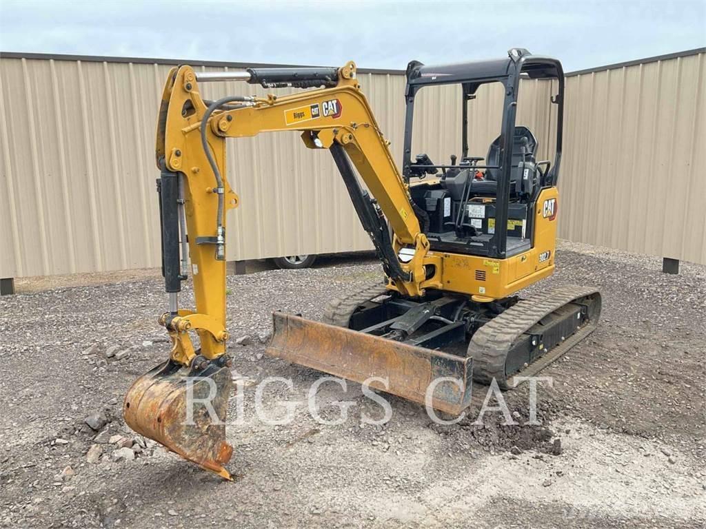 CAT 302.7 대형 굴삭기 29톤 이상