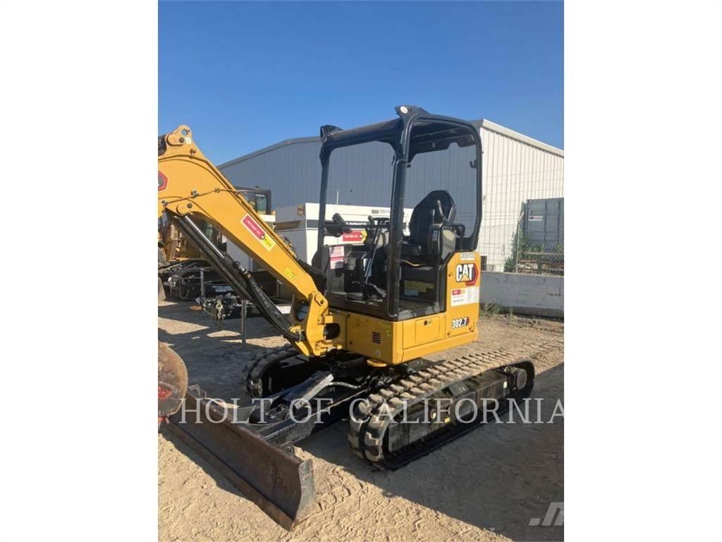 CAT 302.7 대형 굴삭기 29톤 이상