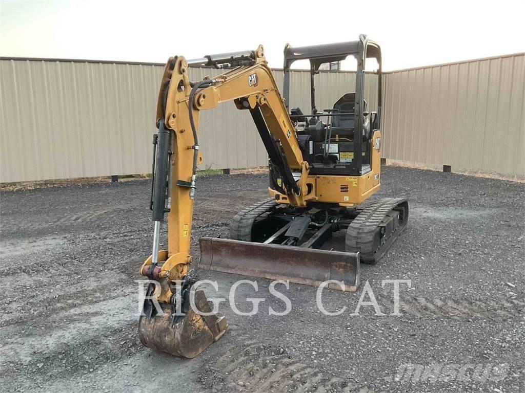 CAT 302.7 대형 굴삭기 29톤 이상