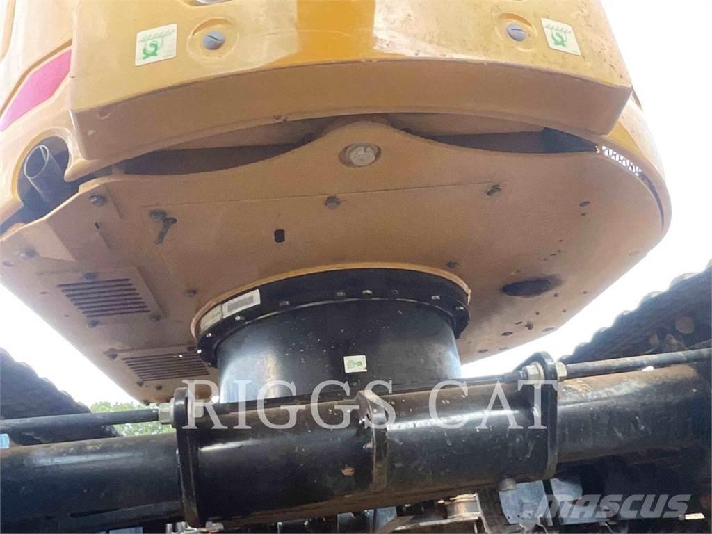 CAT 302.7 대형 굴삭기 29톤 이상