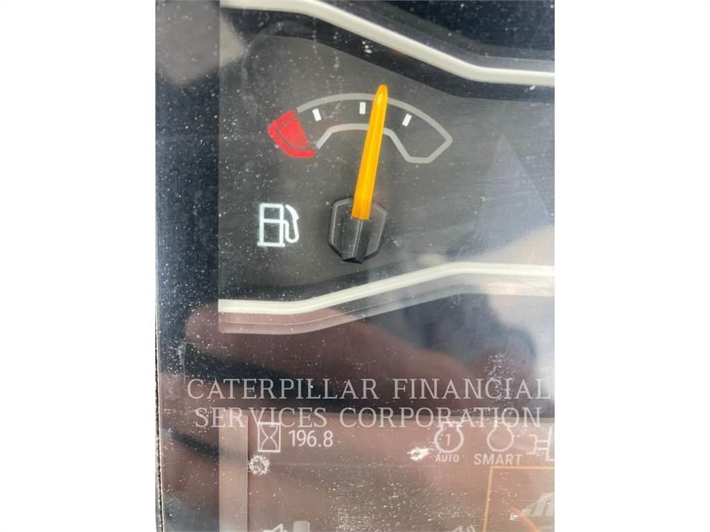 CAT 302.7-07CR 대형 굴삭기 29톤 이상