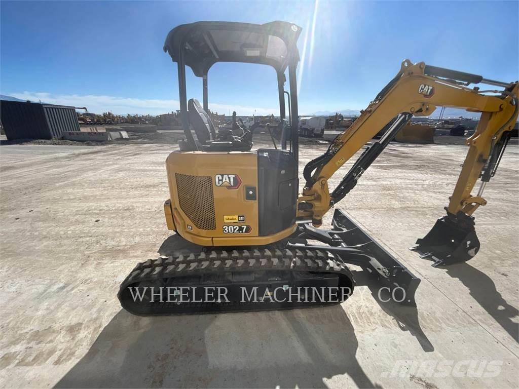 CAT 302.7 C1 대형 굴삭기 29톤 이상