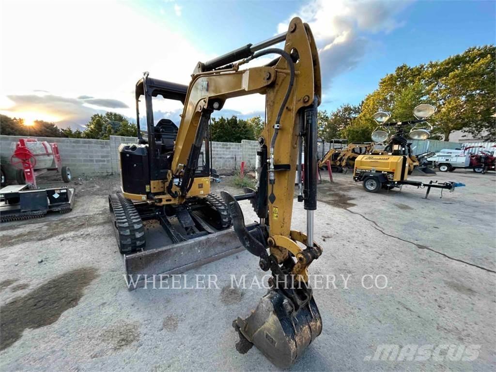 CAT 302.7 C1TH 대형 굴삭기 29톤 이상