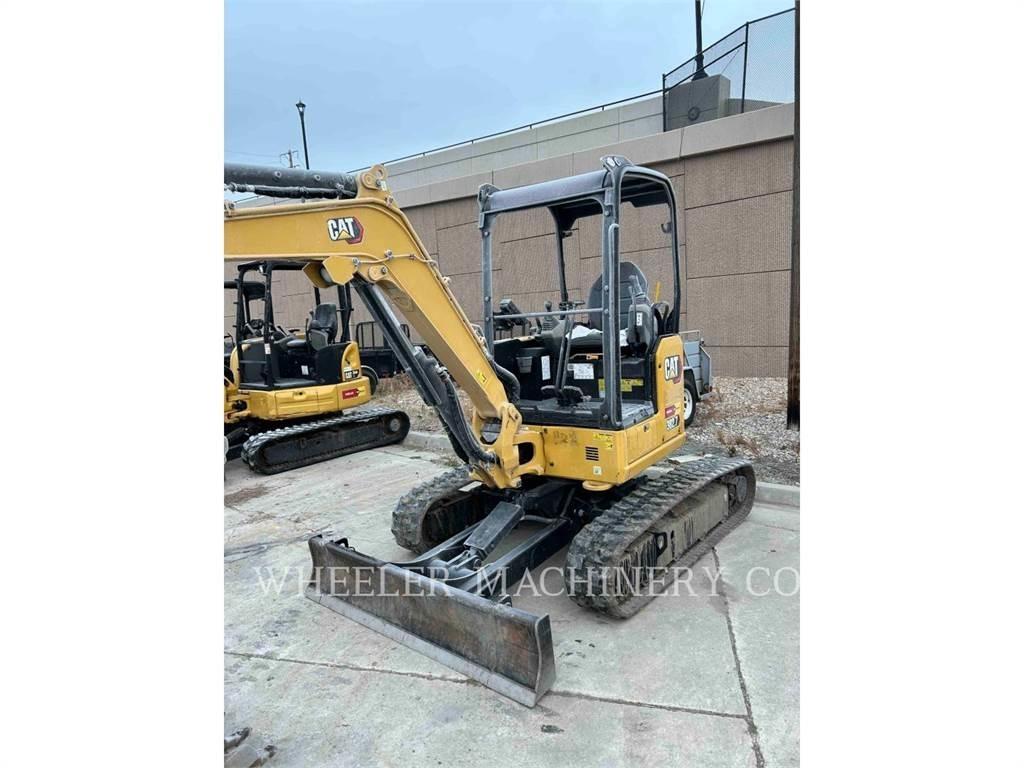 CAT 302.7 C1TH 대형 굴삭기 29톤 이상