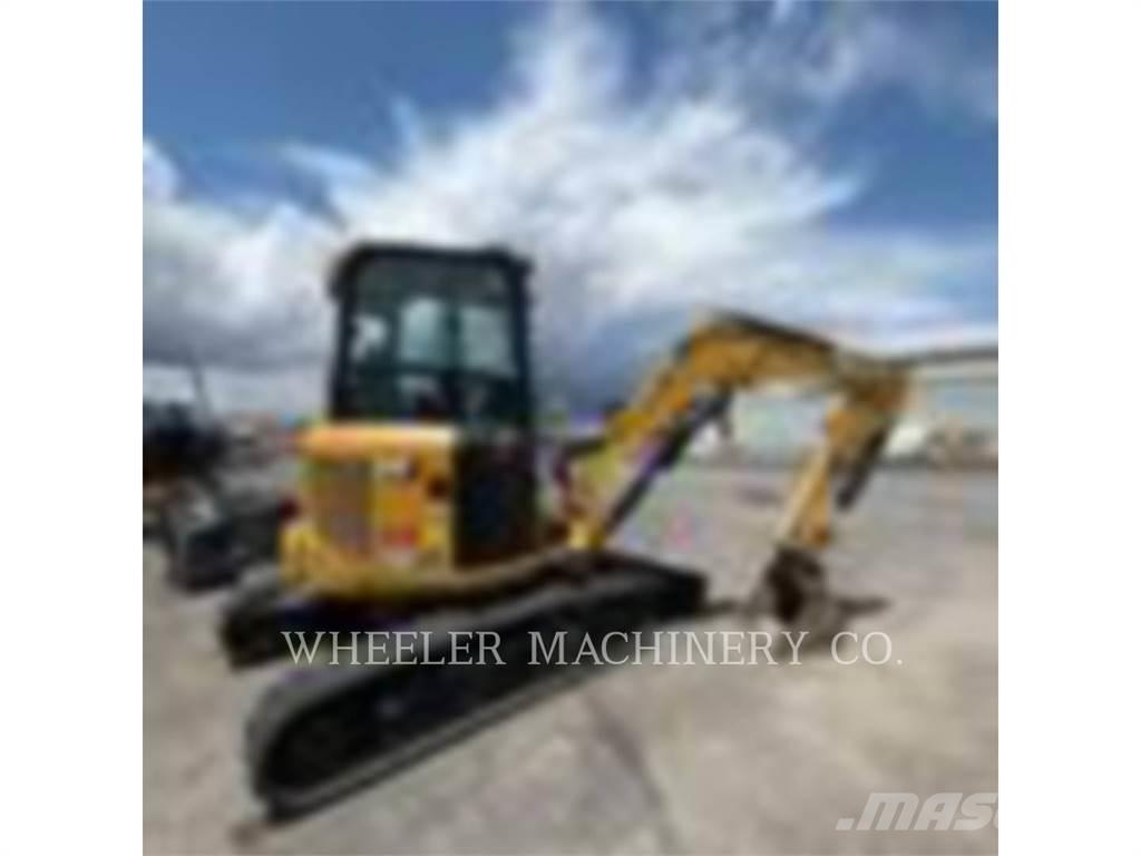 CAT 302.7 C3 대형 굴삭기 29톤 이상